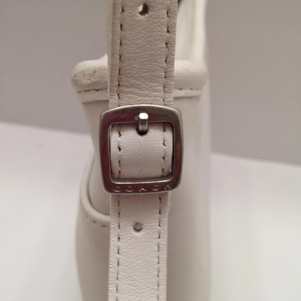 COACH vintage white glovetan leather crossbody mambo bag 9062